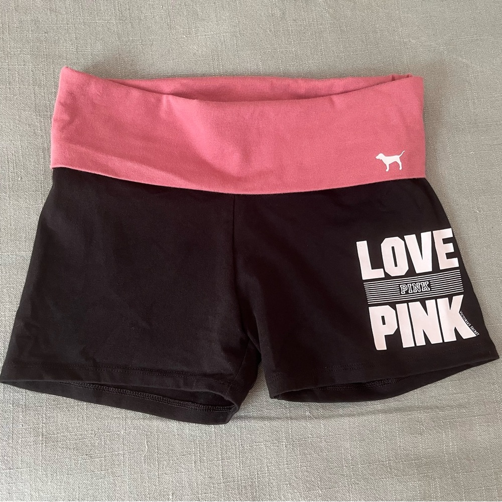 Women’s Victorias Secret PINK yoga shorts size xs